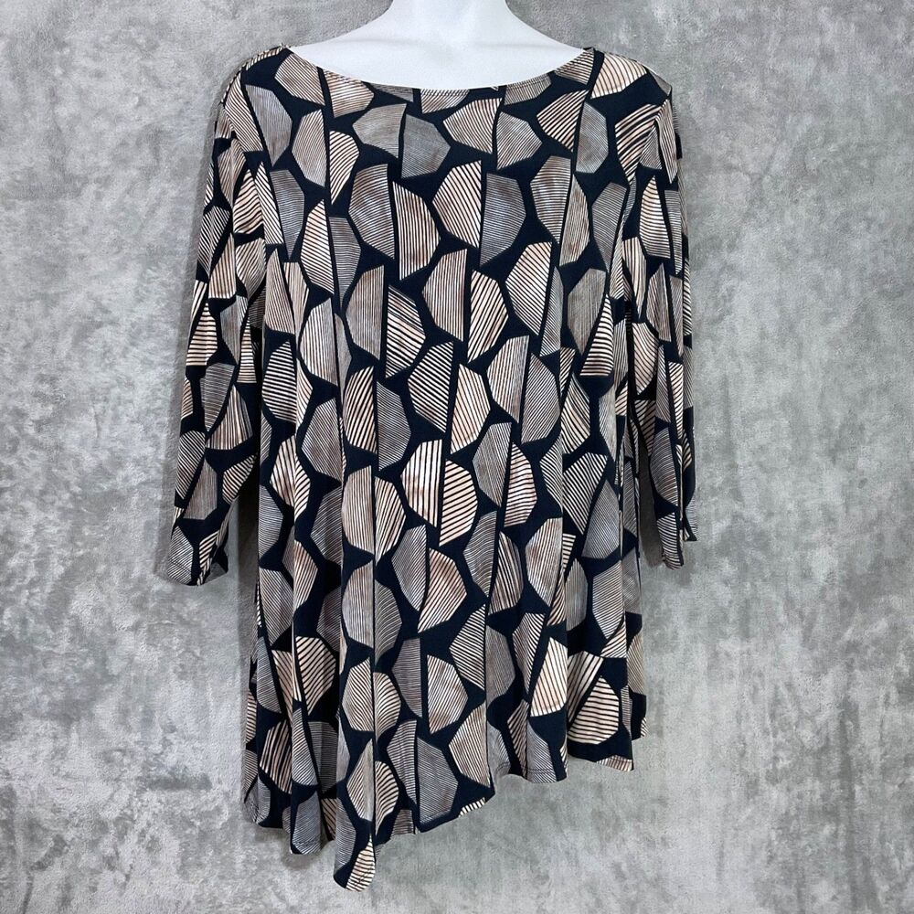Chico’s Travelers 4/ US 20-22 Slinky asymmetrical geometrical Blouse top